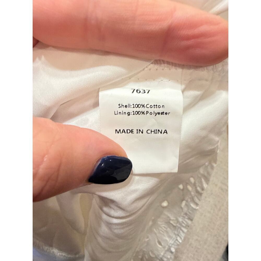 NWT Pretty Garden Women's Ruffle Cap Sleeve V-Neck Eyelet Top Blouse Size M - Picture 12 of 13